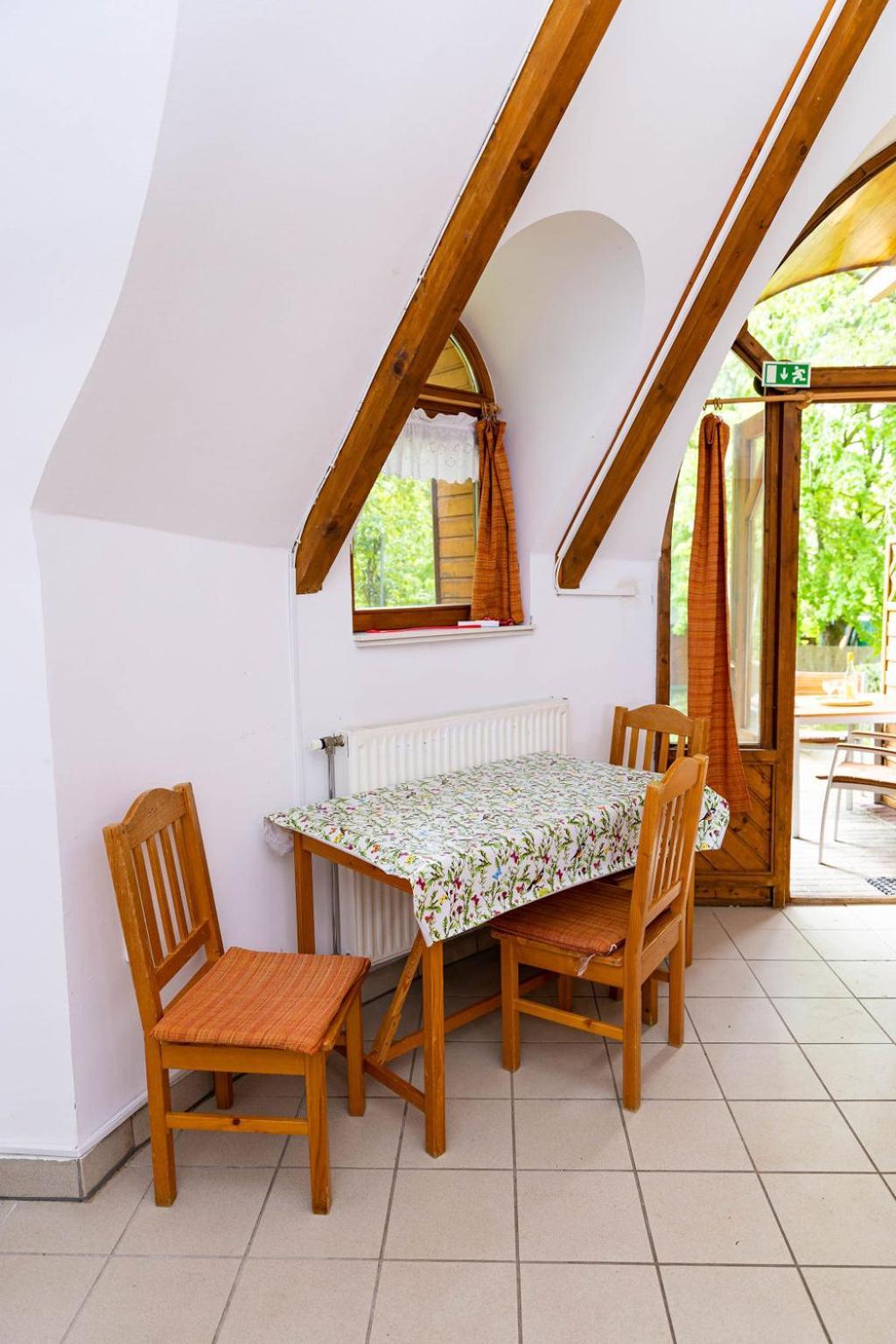 Gesztenye Nyaralópark Balatonudvari Exterior foto
