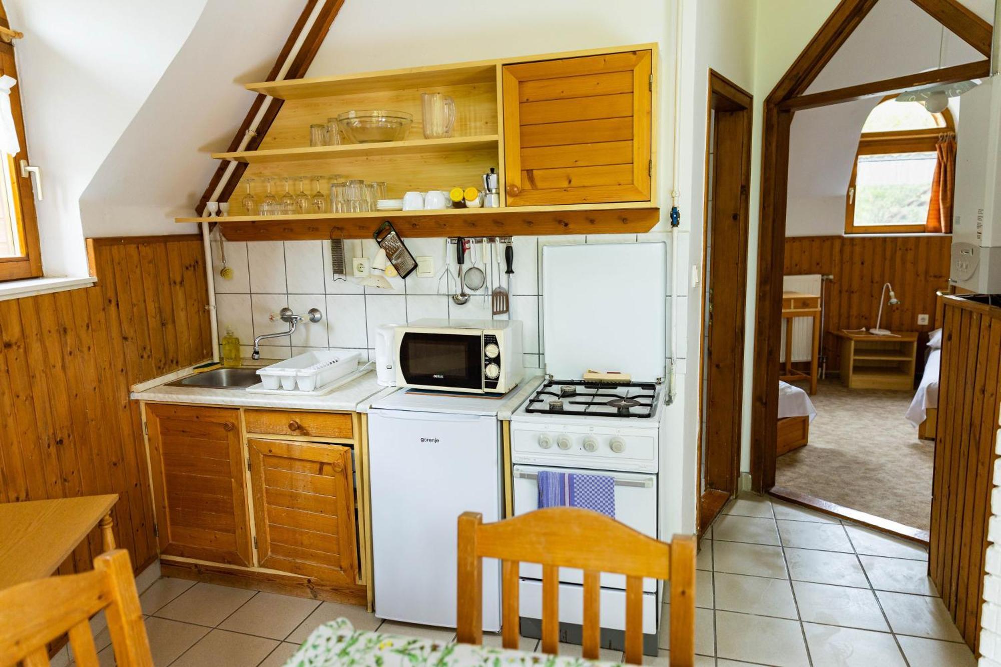 Gesztenye Nyaralópark Balatonudvari Exterior foto
